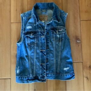Hollister jean denim vest size M